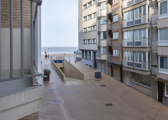 Ostend Center Seasight And Luxury Apartment With Free Parking
